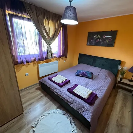 дени * Chukovezer