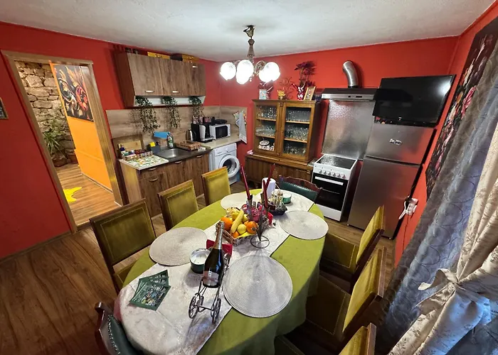 дени ヴィラ *