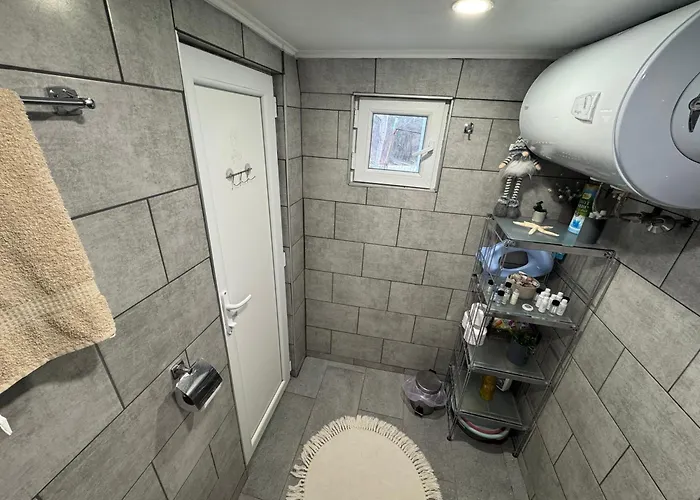 ヴィラ дени *